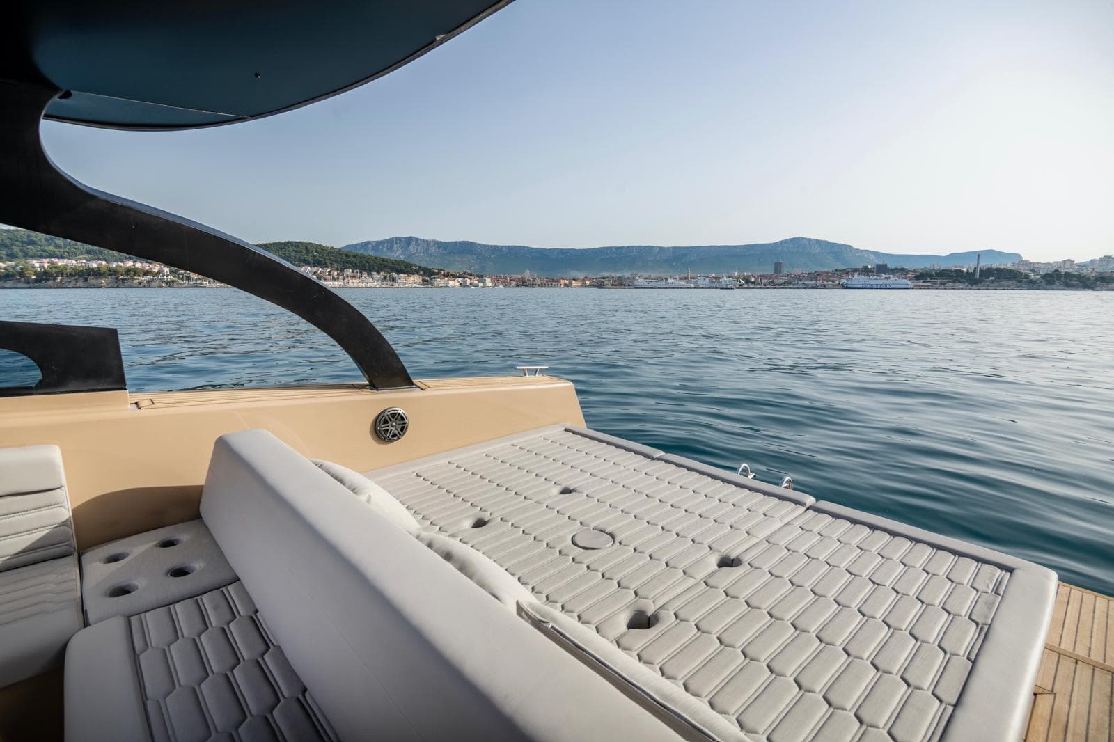 Rebelde boats - Felix 37 motor boat, speedboat