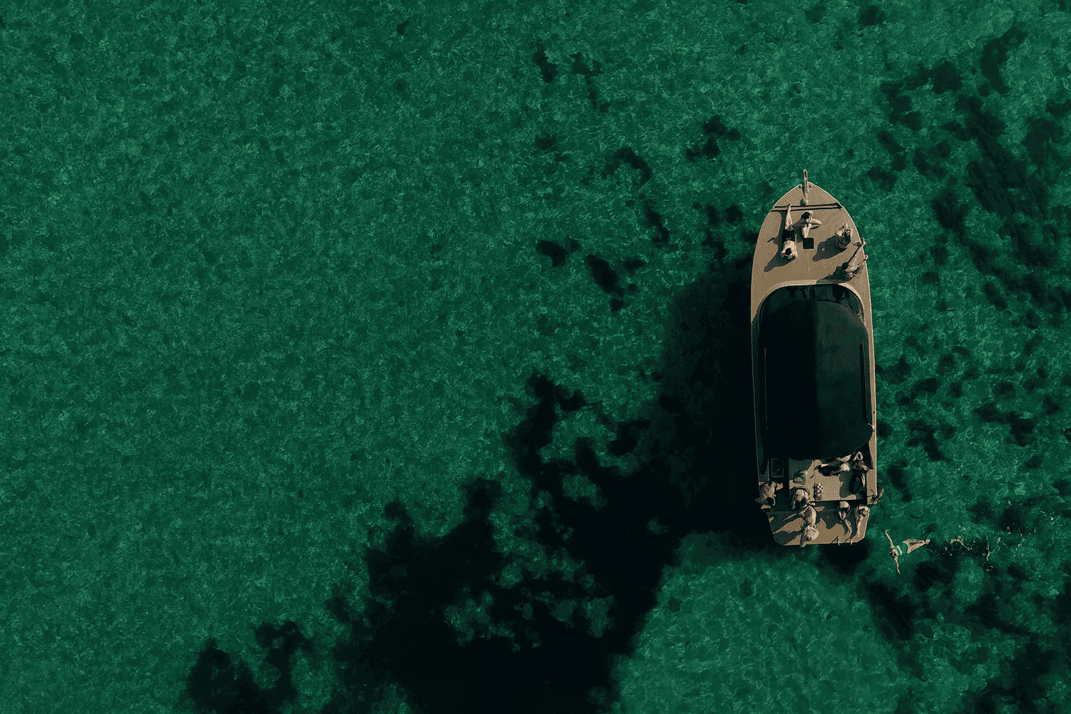 Felix 37 Buenaventura — Rebelde Boats private charter speedboat from Split