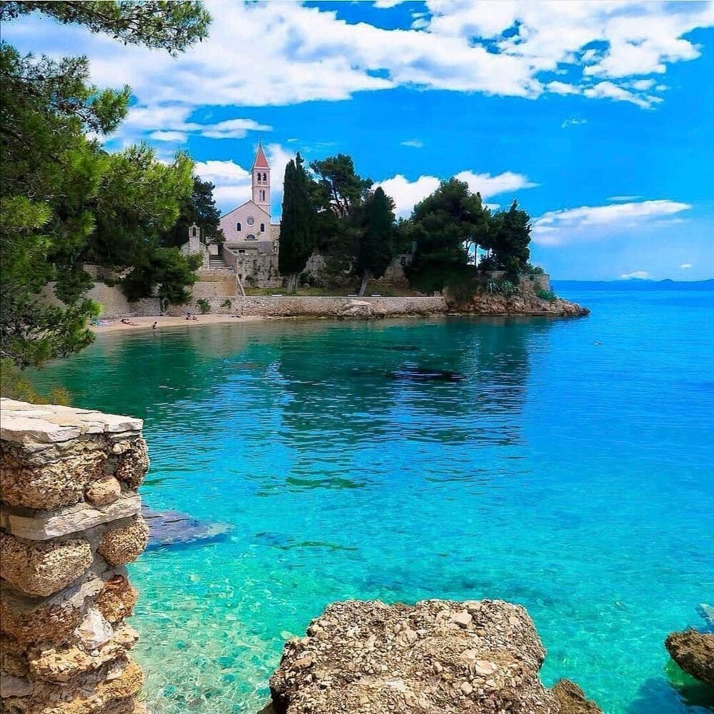 Private swimming stops along Brač's hidden coastline